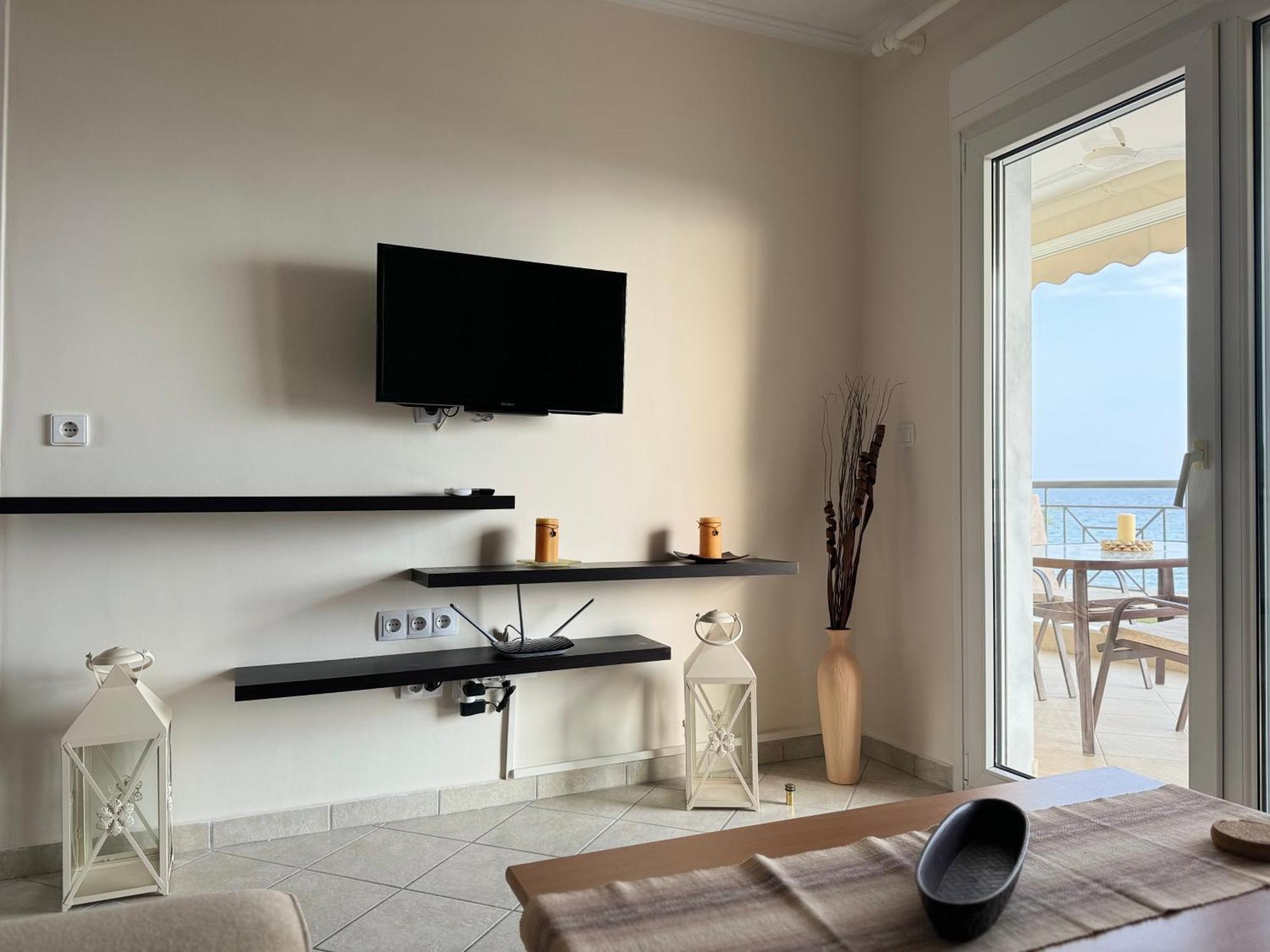 Sea 2 See Paralia Ofryniou Orfánion المظهر الخارجي الصورة